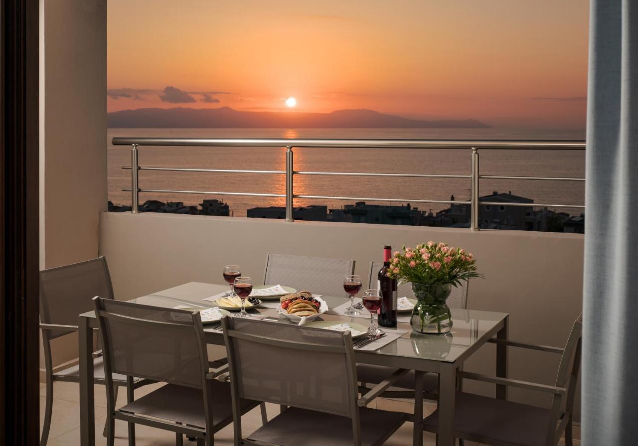 Overview Chania With Sea View And Amazing Sunset المظهر الخارجي الصورة