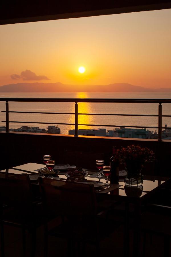 Overview Chania With Sea View And Amazing Sunset المظهر الخارجي الصورة